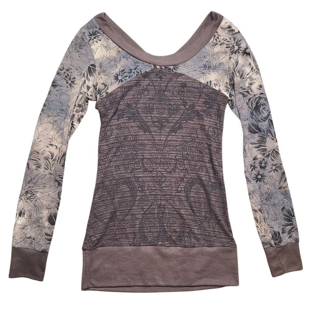 Daytrip Buckle Long Sleeve Top Small | Floral Burnout Scoop Neck Shirt